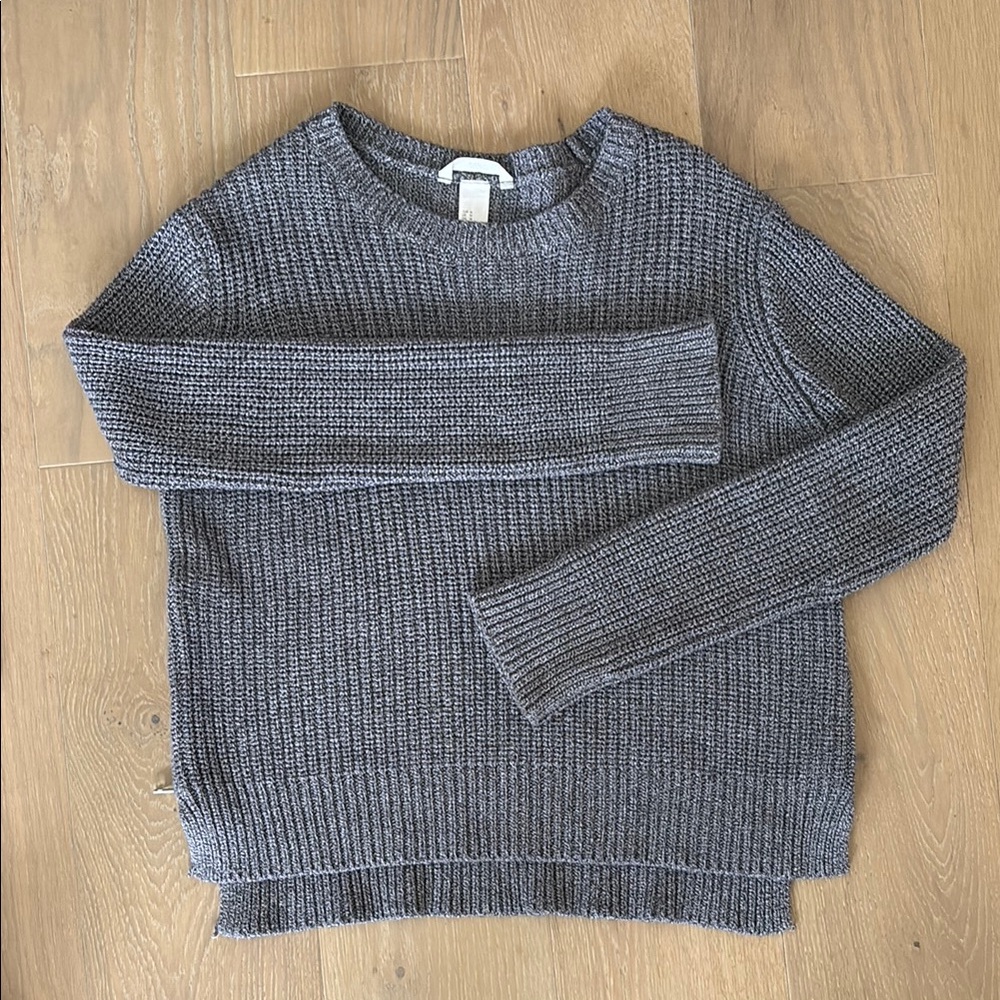 Women's Gray Knit Sweater
